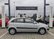KIA Rio 7