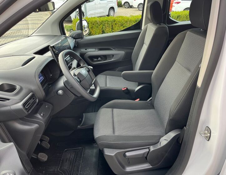 Toyota ProAce City Verso 13