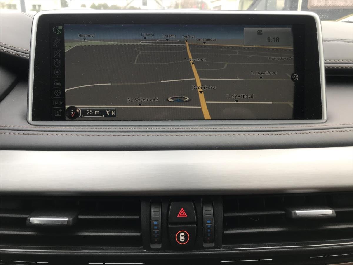 BMW X6 Sedan / Limuzína 3,0 l 190 kw