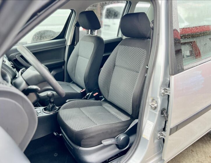 Škoda Roomster MPV 1,2 l 63 kw