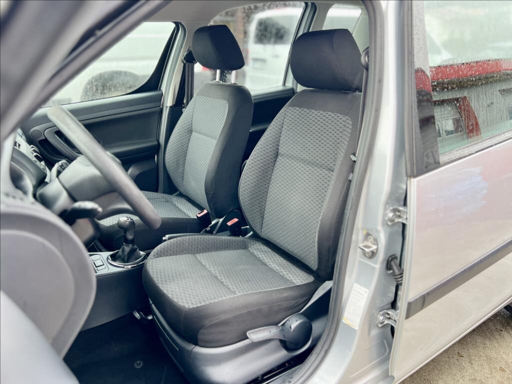 Škoda Roomster MPV 1,2 l 63 kw