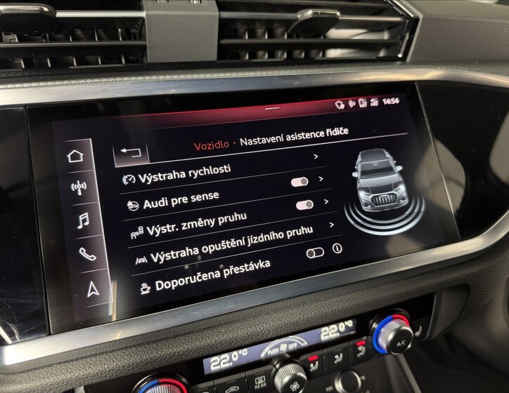 Audi Q3 SUV 2,0 l 140 kw