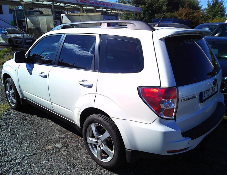 Subaru Forester 5