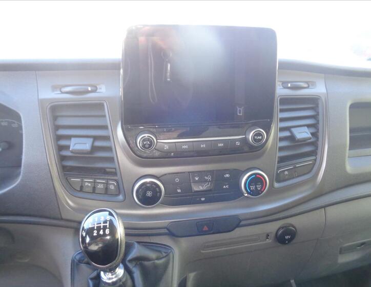 Ford Transit 10
