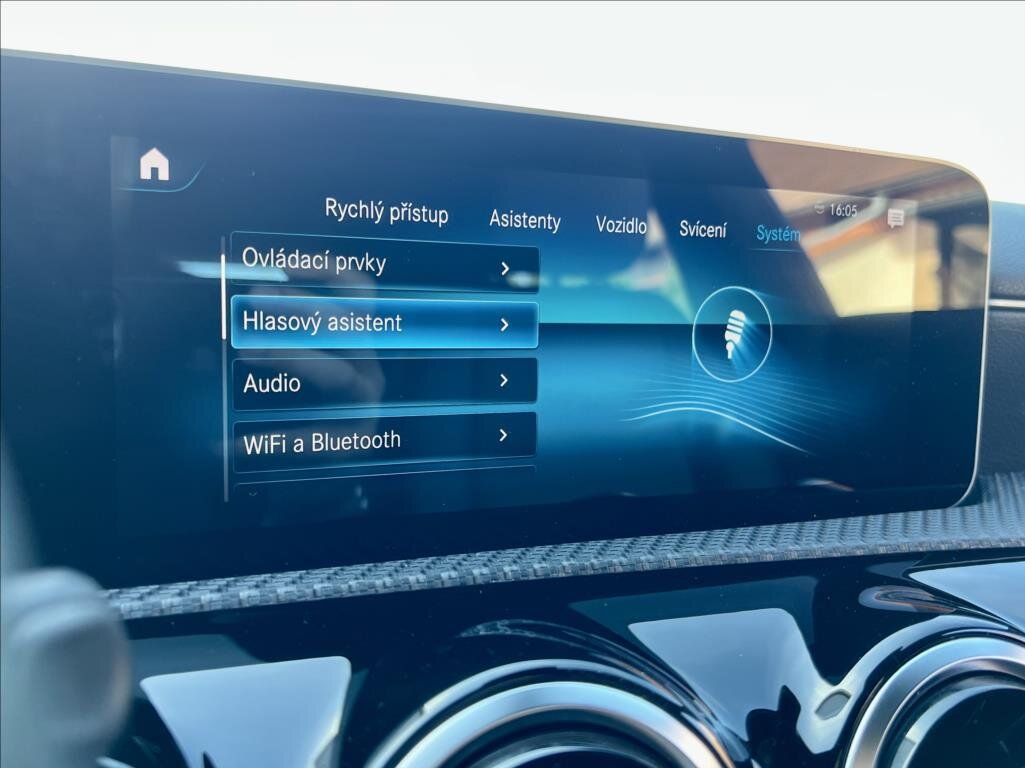 Mercedes-Benz CLA Kombi 1,5 l 85 kw