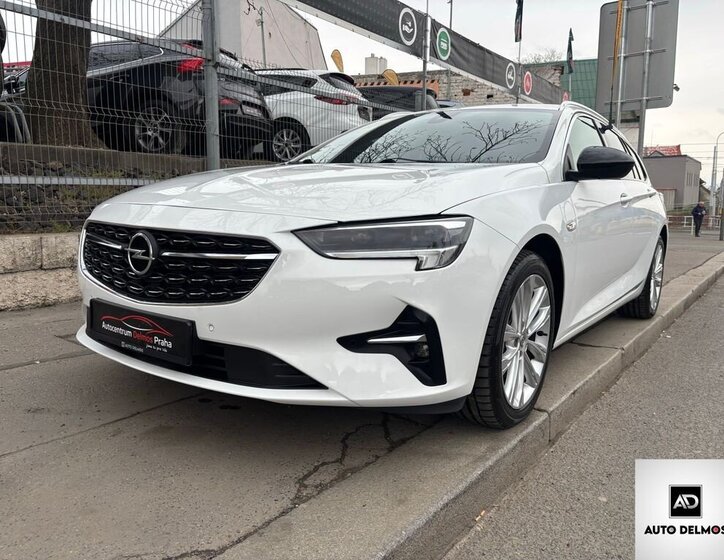 Opel Insignia Kombi 2,0 l 128 kw