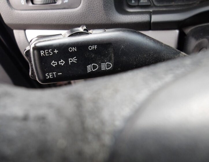 Volkswagen Jetta Sedan 1,9 l 77 kw