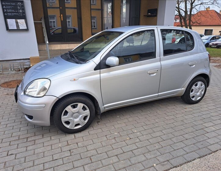 Toyota Yaris Hatchback 1,4 l 55 kw