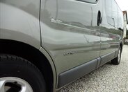 Renault Trafic 13