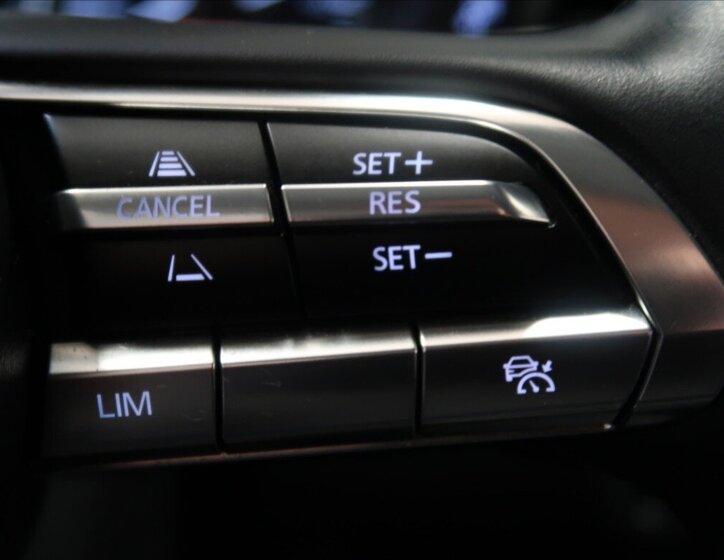 Mazda CX-30 SUV / Terénní 2,0 l 90 kw
