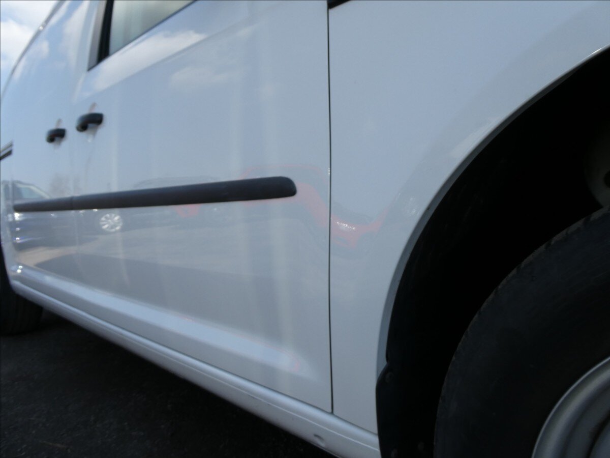 Volkswagen Caddy Skříň 2,0 l 75 kw