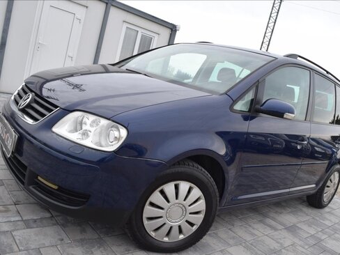 Volkswagen Touran Kombi 1,4 l 103 kw