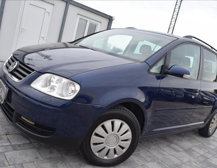 Volkswagen Touran Kombi 1,4 l 103 kw