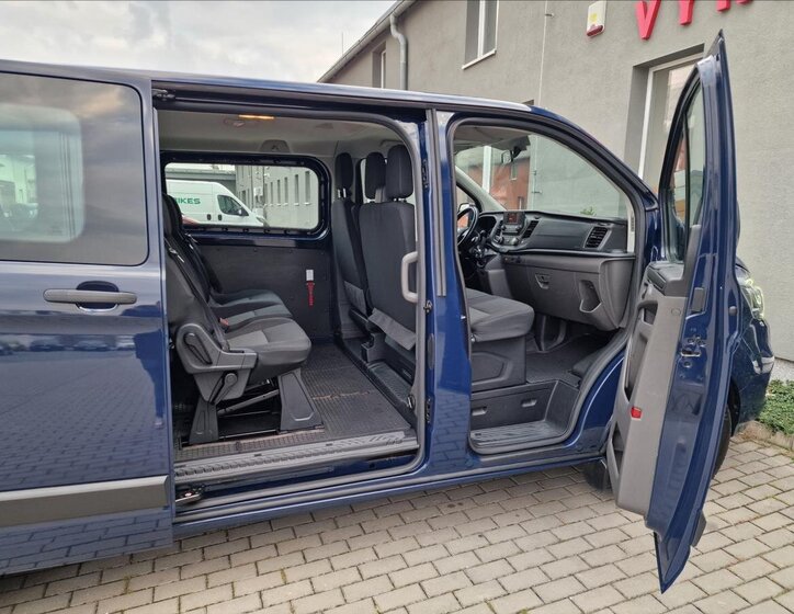 Ford Transit Custom VAN-Minibus 2,0 l 95 kw
