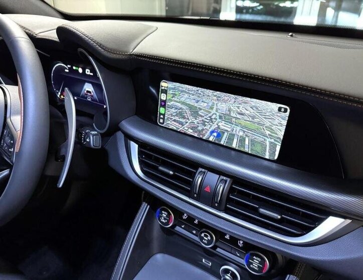 Alfa Romeo Stelvio SUV / Terénní 2,0 l 206 kw