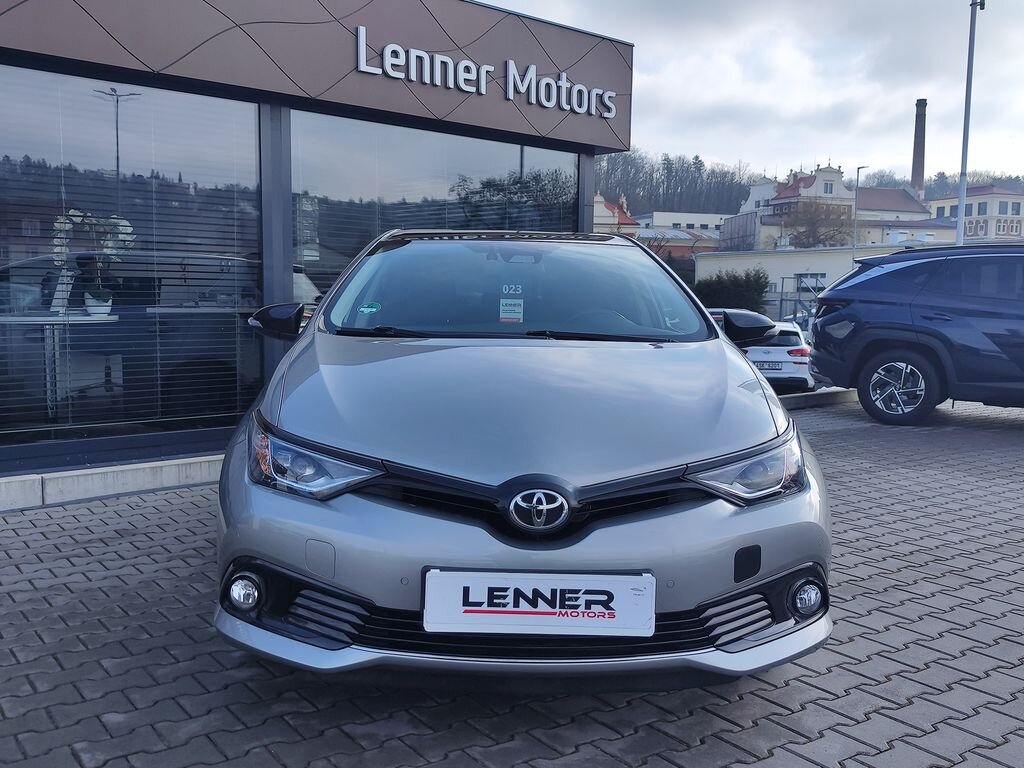 Toyota Auris Hatchback 1,6 l 97 kw