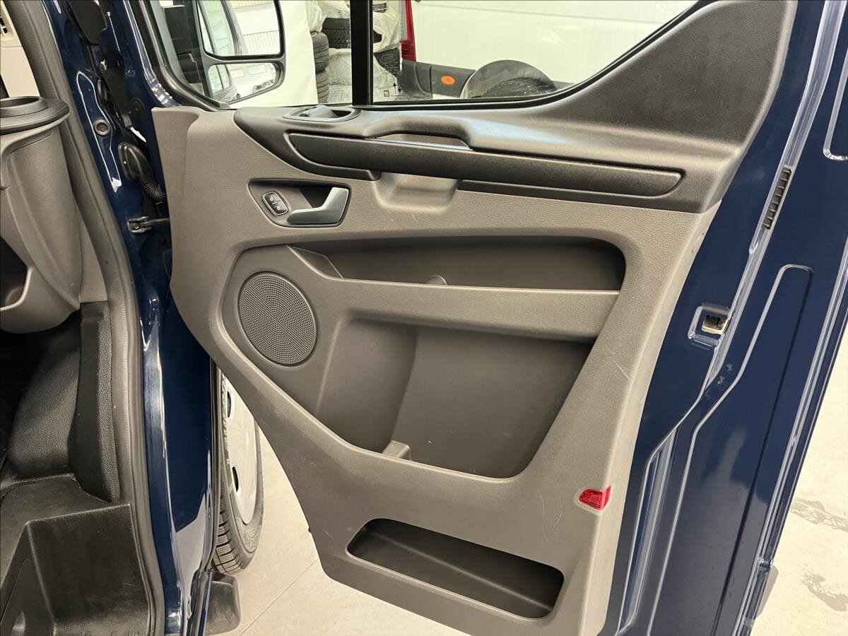 Ford Transit Custom Kombi 2,0 l 96 kw