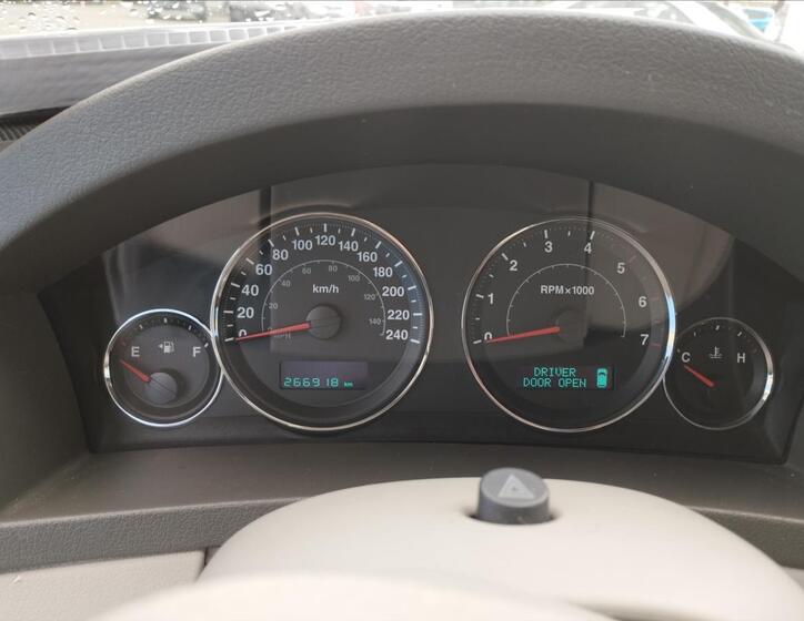 Jeep Grand Cherokee 11