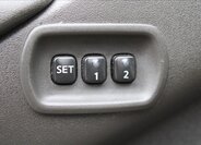 Nissan Pathfinder 24