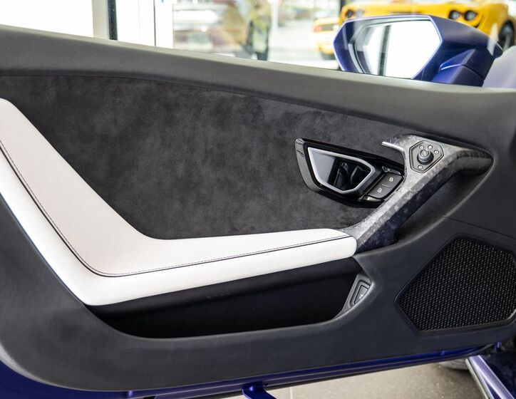 Lamborghini Huracán 7