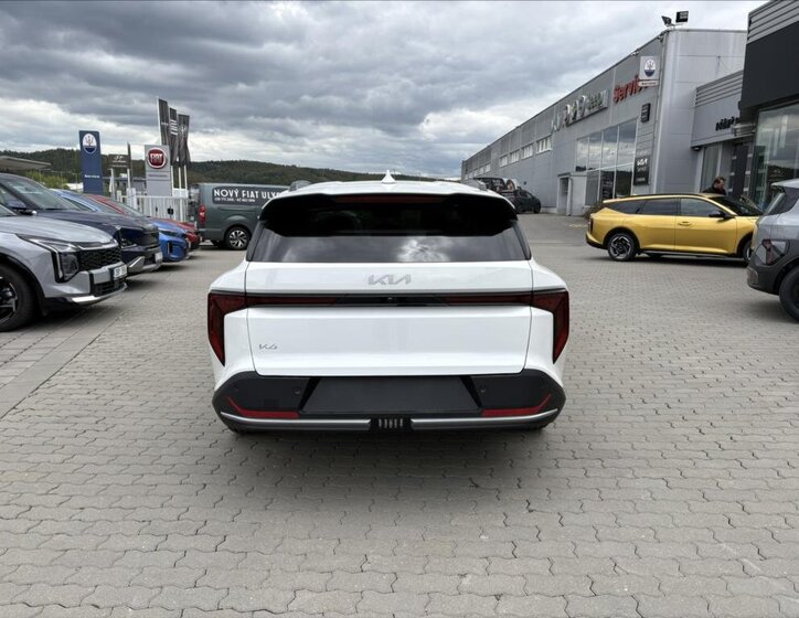 KIA Ostatní Kombi 1,6 l 110 kw