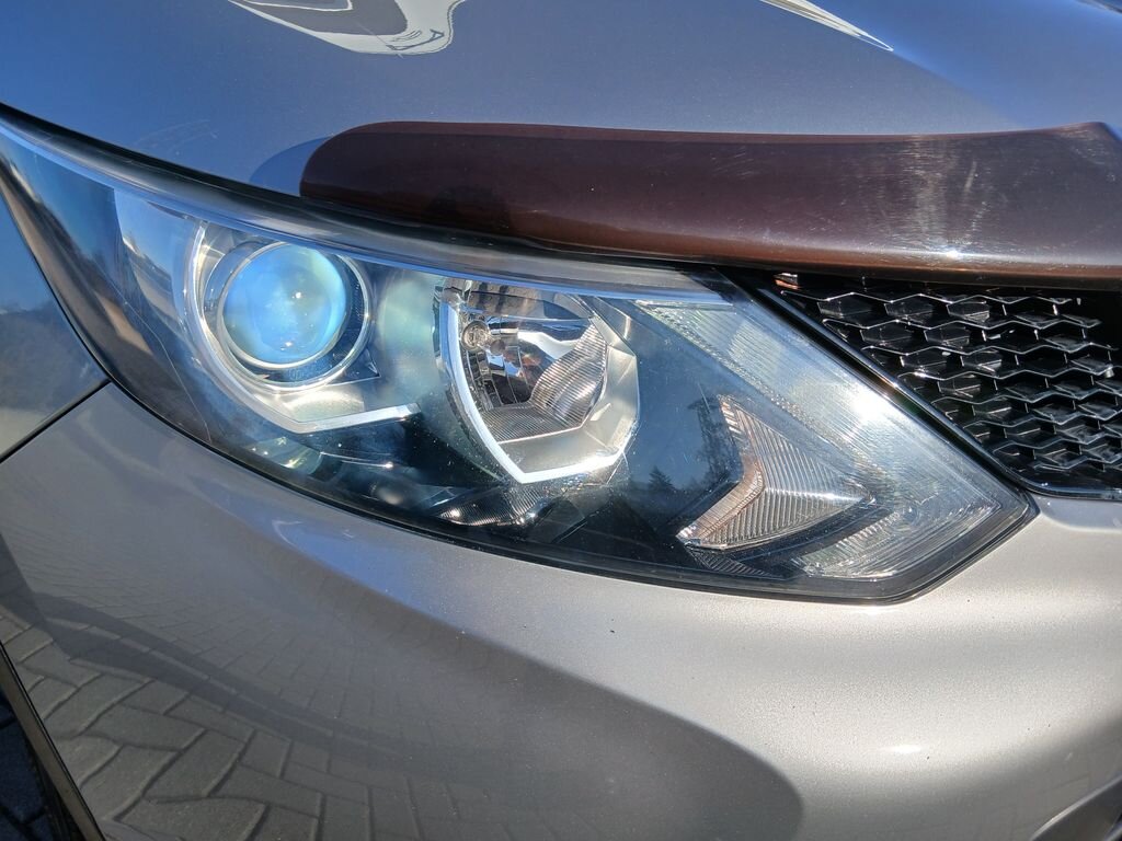 Nissan Qashqai SUV 1,6 l 120 kw