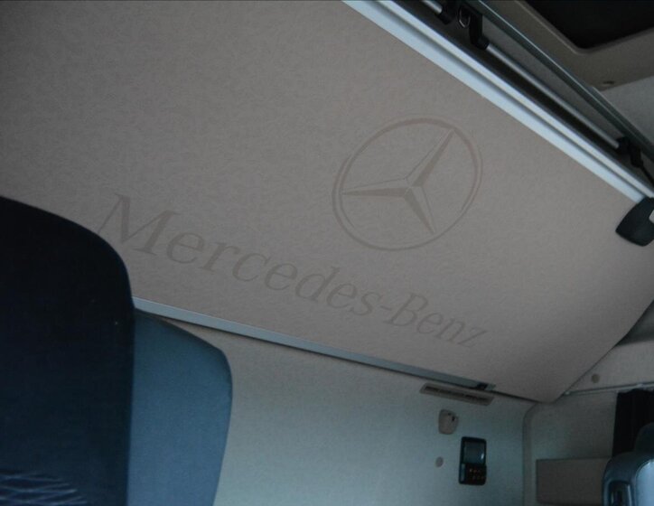 Mercedes-Benz Ostatní 12