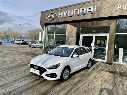Hyundai i30 Kombi 1,5 l 71 kw