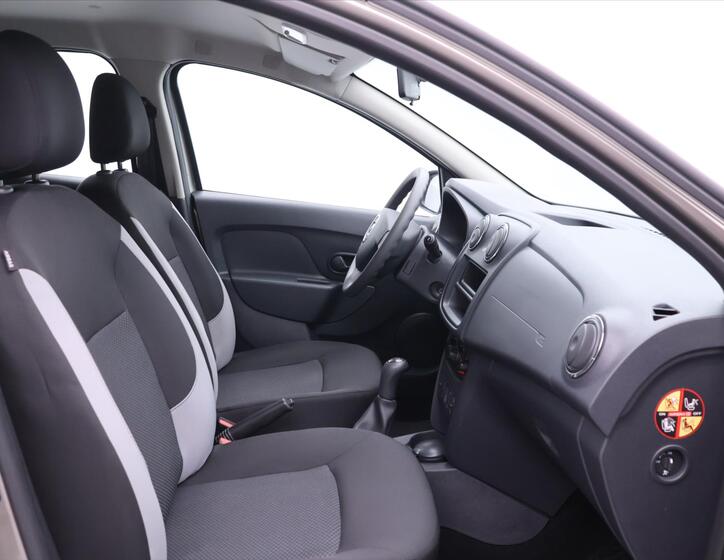 Dacia Sandero 14