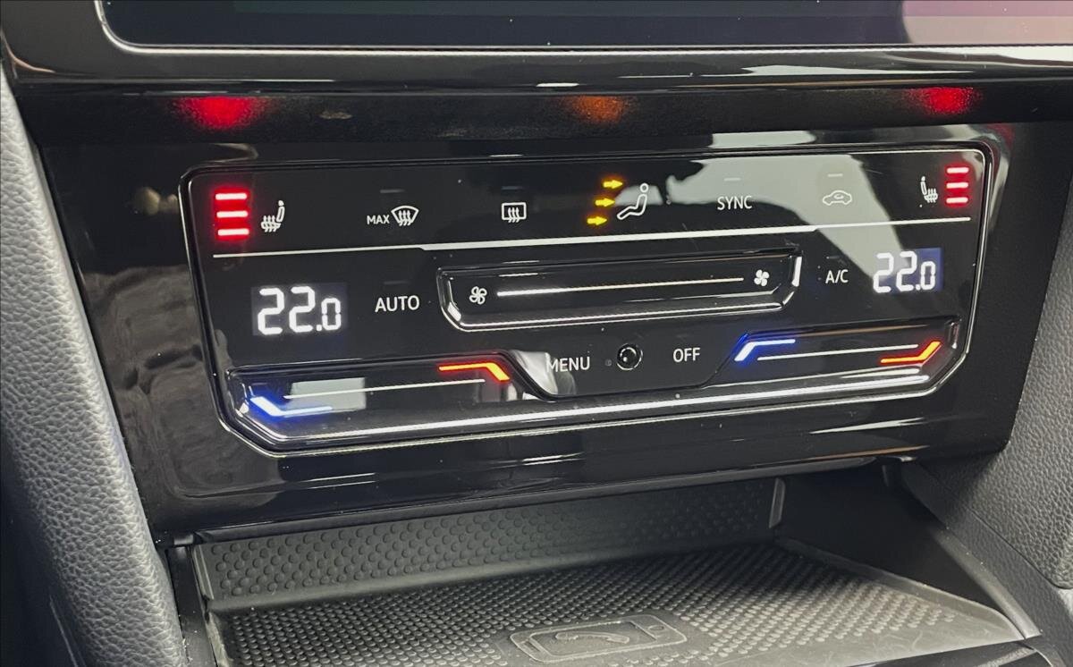 Volkswagen Passat Kombi 2,0 l 90 kw