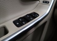 Volvo XC60 SUV / Terénní 2,4 l 120 kw