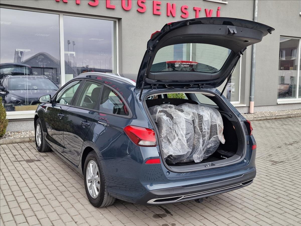 Hyundai i30 Kombi 1,6 l 85 kw