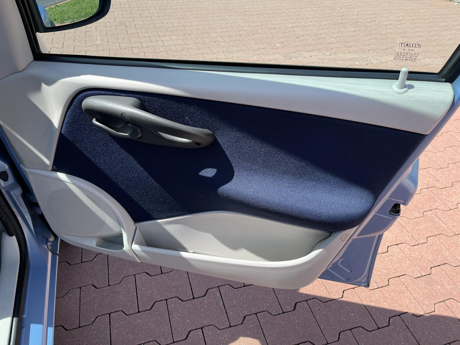 Fiat Punto Hatchback 1,4 l 70 kw