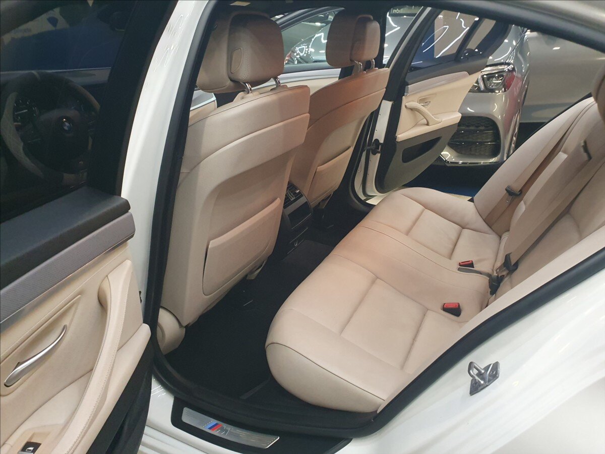 BMW Řada 5 Sedan / Limuzína 3,0 l 230 kw