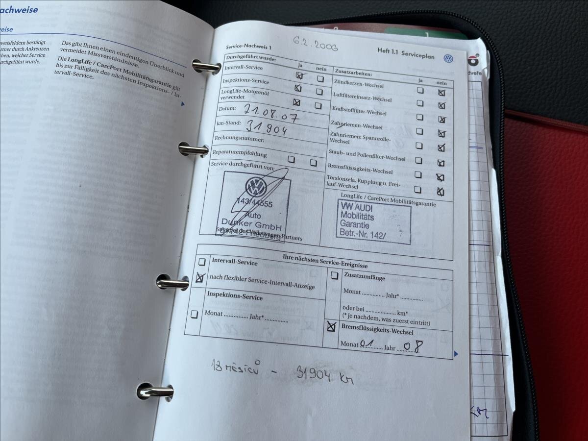 Volkswagen Caravelle MPV 2,5 l 96 kw