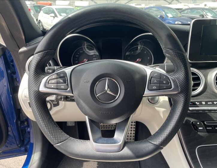 Mercedes-Benz Třídy C Kabriolet 2,1 l 125 kw