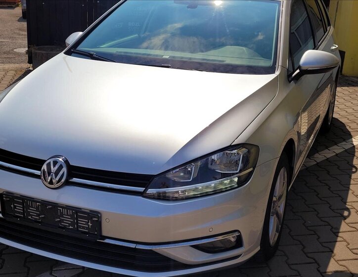 Volkswagen Golf Kombi 1,6 l 85 kw