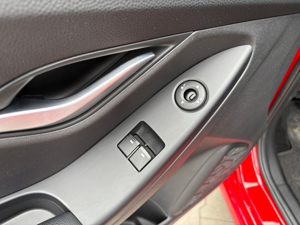 Hyundai ix20 MPV 1,6 l 92 kw