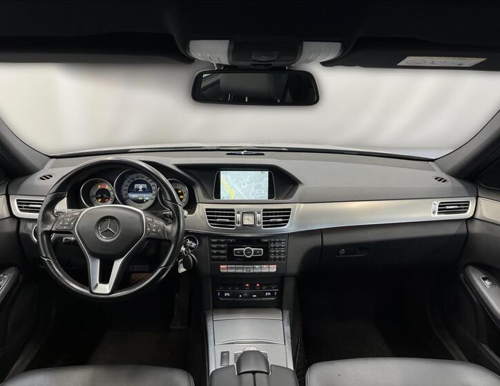 Mercedes-Benz Třídy E 13