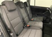 Volkswagen Touran 7