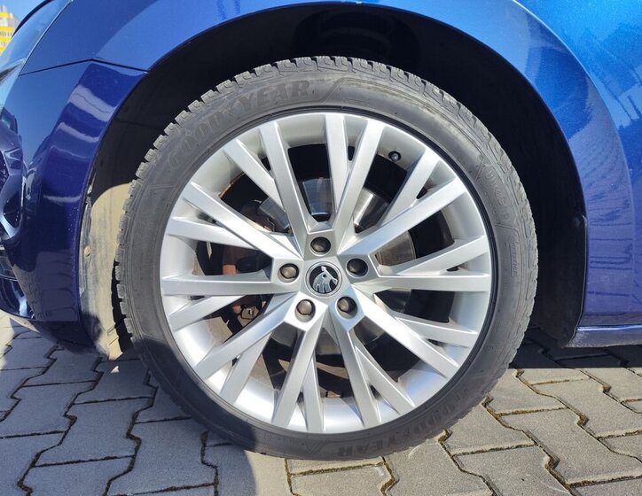 Škoda Superb Kombi 2,0 l 140 kw
