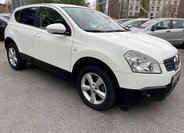 Nissan Qashqai SUV / Terénní 2,0 l 110 kw