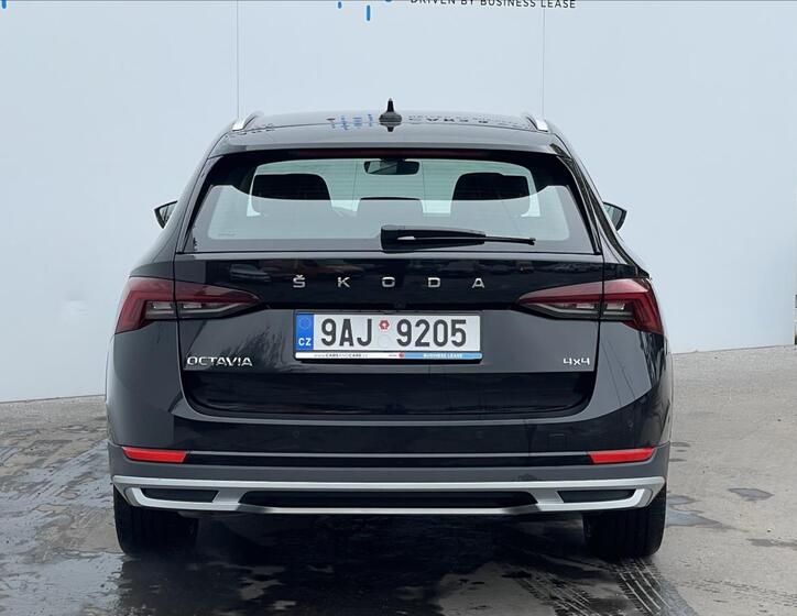 Škoda Octavia 23