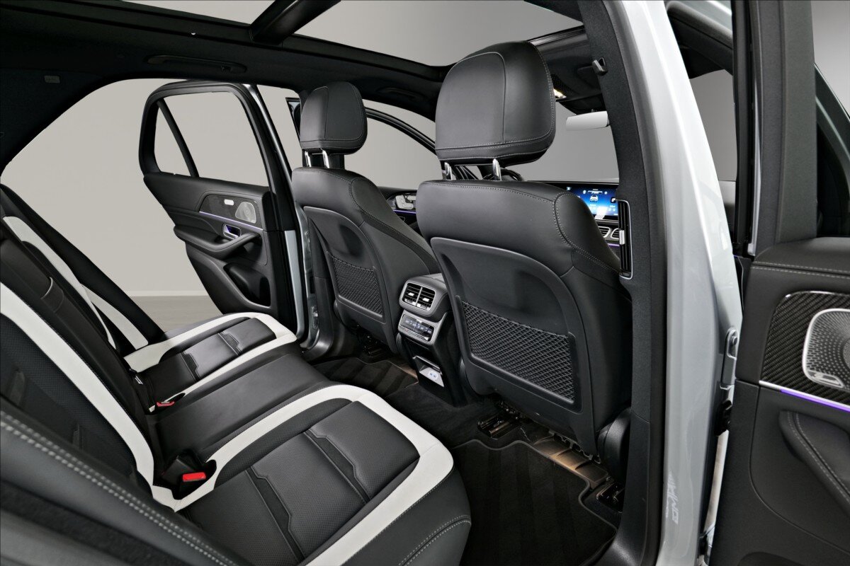 Mercedes-Benz GLE SUV / Terénní 4,0 l 450 kw