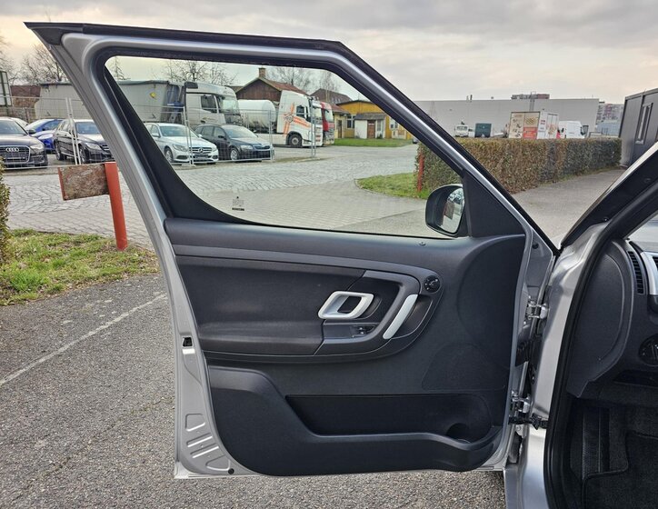 Škoda Roomster Ostatní 1,6 l 77 kw