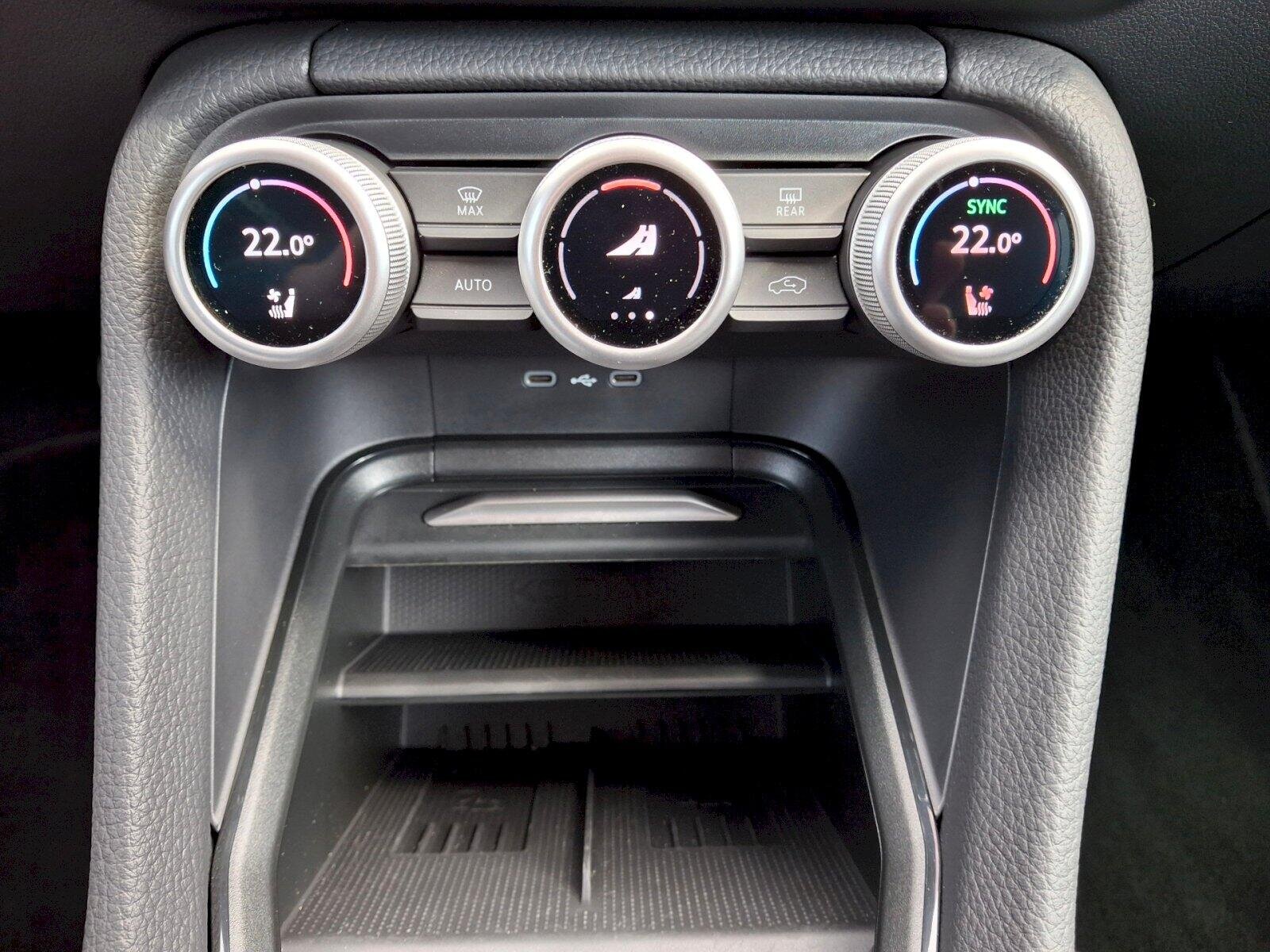 Škoda Kodiaq SUV / Terénní 1,5 l 150 kw