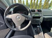 Volkswagen Golf 15