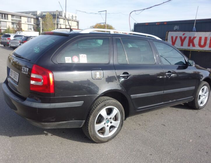 Škoda Octavia 10