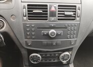 Mercedes-Benz Třídy C Sedan 1,8 l 115 kw