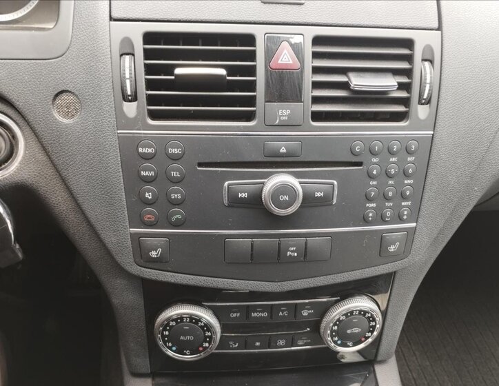 Mercedes-Benz Třídy C Sedan 1,8 l 115 kw